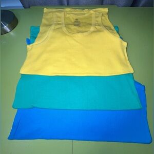 Set/3 Brand New Women’s Tank Tops Blue Yellow & Green Never Worn
